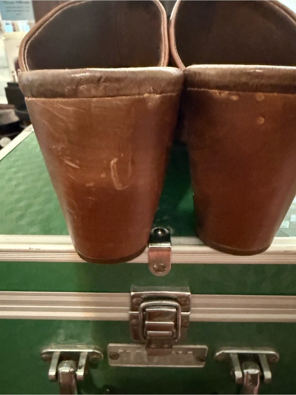 UGG women Chestnut Brown Leather Slip-On Mules - Picture 4 of 7
